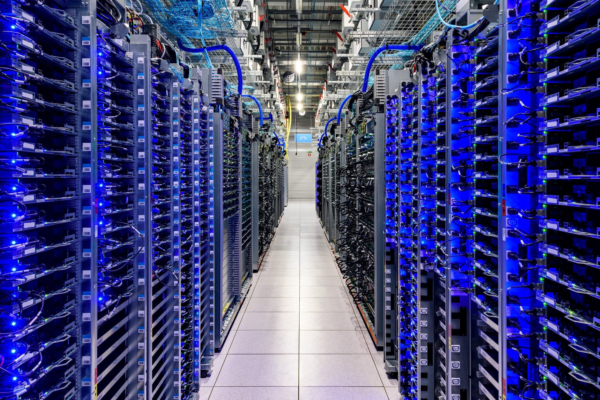 Data center: infrastruttura server e virtualizzazione gestita da SecurData